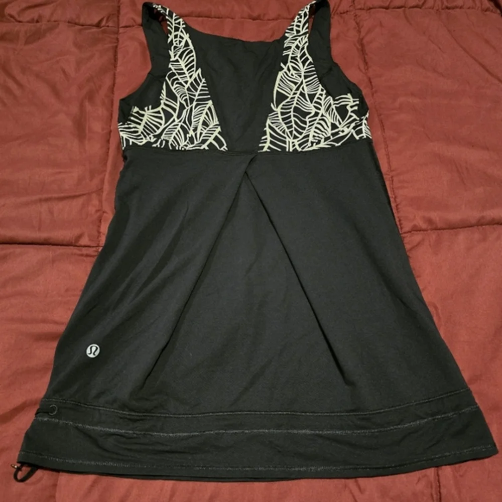 Lululemon Black White Cinch Waist Athletic‎ Tank Top Size 4 Running Yoga